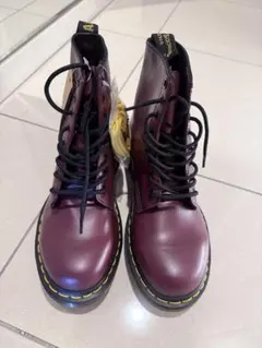 新品未使用タグ付き　Dr.Martens 8HOLE BOOT 1460
