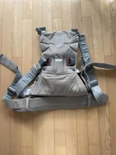 BABYBJÖRN 抱っこ紐 ベージュ メッシュ