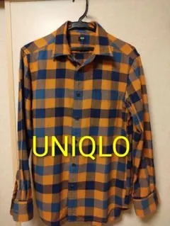 オレンジと青のチェック柄長袖シャツ