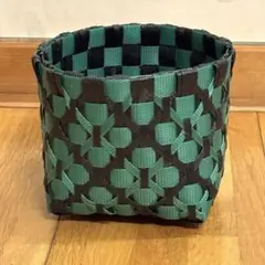 PPバンドで作った…小さなプラおかご