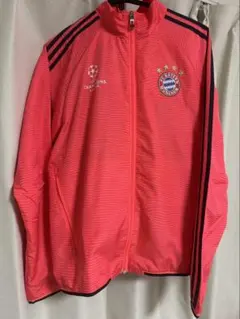 バイエルン・ミュンヘン ピステセット　adidas 上下