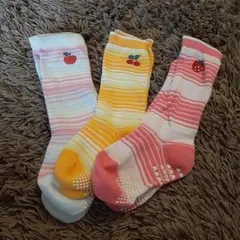 靴下３足セット