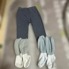 ユニクロ　長ズボン　グレー　80 レギンス付きベビーソックス2足