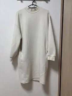 UNIQLO ドライスウェット　コクーンワンピース　ホワイト　M