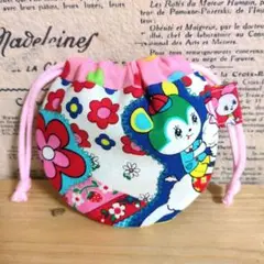 ハンドメイド　さらにミニミニ まるい巾着 (ハニーチューン　くま　しか)