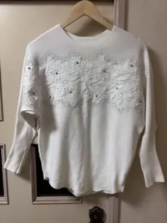 レース装飾 ホワイト五分袖ニット
