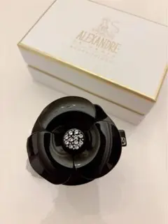 【美品】アレクサンドルドゥパリ　黒カメリア　バレッタ黒