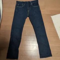 タブロイドニュース　スキニーデニムのサムネイル