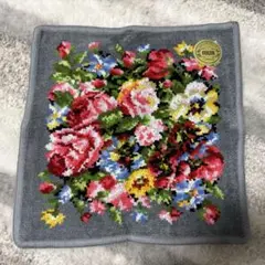 花柄刺繍タオルハンカチ グレー