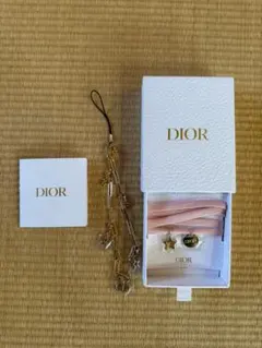 Dior ゴールドスター チャーム