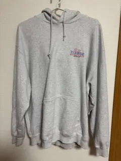 美品　XLARGE グレー パーカー 1991年設立