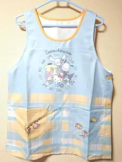 【お値下げ中】サンリオ オールキャラエプロン 水色 新品未使用 M～L
