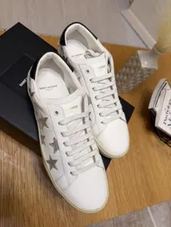 SAINT LAURENT サンローラン スニーカー 星柄シルバーのサムネイル