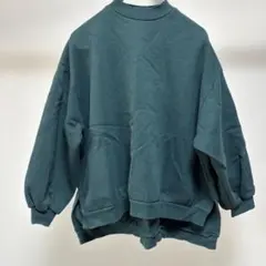 オーバーサイズ スウェット