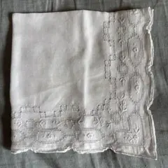 ホワイト 刺繍 ハンカチーフのサムネイル