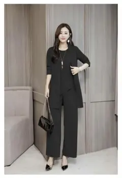パンツスーツ黒