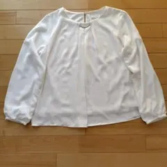 GLACIER ビジュー付き 長袖ブラウス