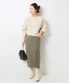 未使用　スピックアンドスパン　スエードタイトスカート