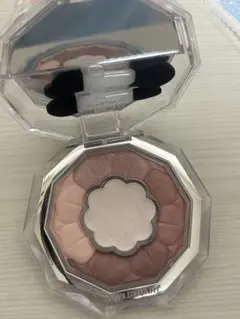JILL STUART ジルスチュアート ブルームクチュール アイズ19のサムネイル