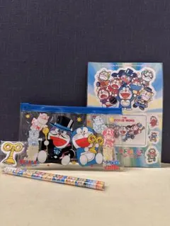 ドラえもん のび太のねじ巻き都市冒険記 /ザ・ドラえもんズグッズまとめ売り