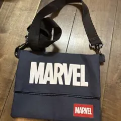 MARVEL フラットショルダーバッグのサムネイル
