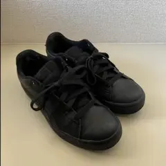 PUMAプーマ　メンズスニーカー25cmブラック