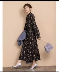 中古　fifth 花柄ロングプリーツワンピース　黒