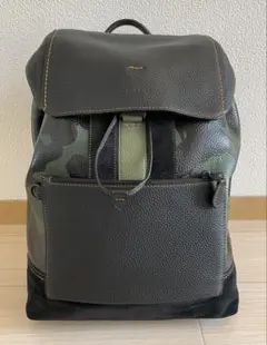 極美品 Coach コーチ ワイルドビーストカモフラージュ 迷彩柄レザーリュック