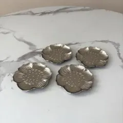 Item thumbnail for item 9e42aca9-74ce-494f-9c5b-a8693952a48d