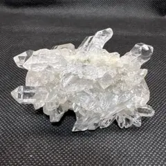 水晶　クラスター　天然石　原石　鉱物　パワーストーン　開運　幸運　厄除け　直感