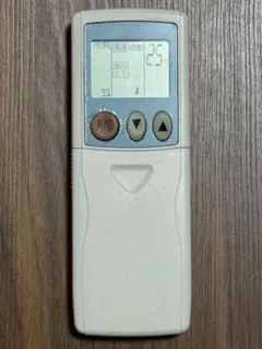 MITSUBISHI エアコン用リモコン KG01 本体のサムネイル
