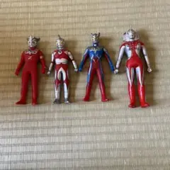 ウルトラマンフィギュア 4体セット