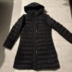 黒 ダウンジャケット