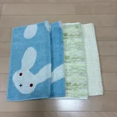 新品　未使用品　ハンドタオル　4枚