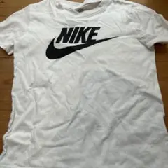 【140】ナイキ NIKE ビッグロゴ Tシャツ ホワイト 白 ジュニア Sのサムネイル