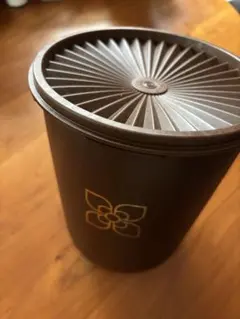 2026年最新】レトロタッパーの人気アイテム - メルカリ