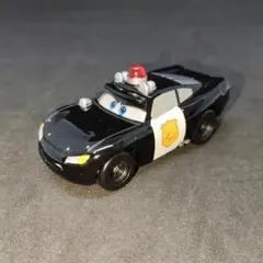 トミカ　カーズ　ライトニングマックィーン（ポリスタイプ）