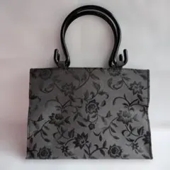 Item thumbnail for item e4cc7603-5722-461b-9460-3803ef57c409