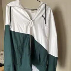 Puma ダークグリーン ウィンドブレーカー