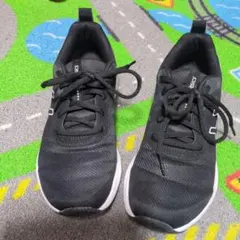 ASICS ブラック スニーカー 23.5cm