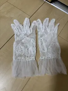 ホワイト レース ウェディンググローブ　手袋　花嫁