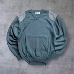 スコットランド製 ニット