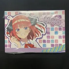 五等分の花嫁＊ ダーツセット「中野 二乃」缶バッジ付き ダーツライブ