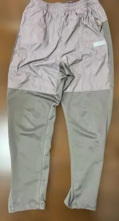 Item thumbnail for item d9ece64c-098b-4a1d-be66-41e4b52c3377