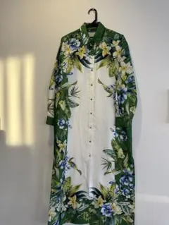 ZARA フラワープリント サテンワンピース