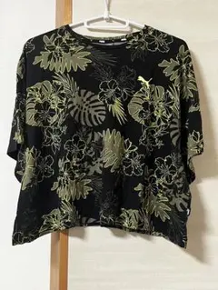 PUMA 花柄 半袖Tシャツ 黒/黄緑