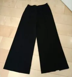 ★美品★ラディエイト★ニット★パンツ★黒★