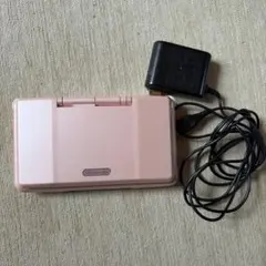 Nintendo DSi ピンク 本体 ACアダプター付き