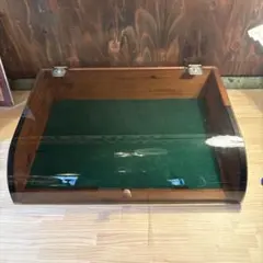 Item thumbnail for item d4770371-947b-46dd-9a9a-a579fd756934