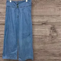 ライトブルーワイドレッグデニムパンツ